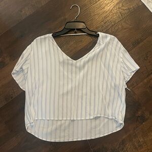 Arizona Jean Company Blue Boxy Crop Blouse
